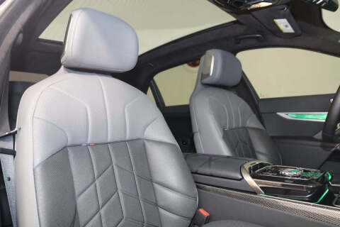 2023 BMW 7 Series 760i xDrive