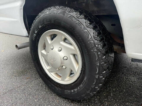 2010 Ford E-Series E-150