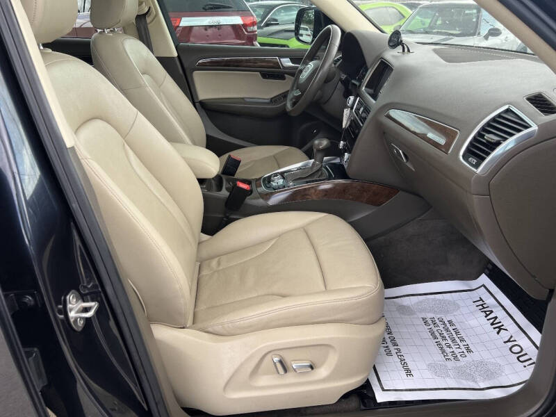 2016 Audi Q5 2.0T quattro Premium Plus