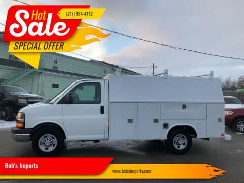 2010 Chevrolet Express Cutaway for sale at Bob's Imports in Clinton IL