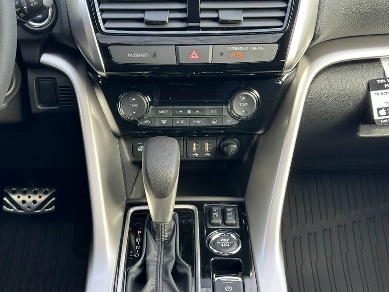 2026 Mitsubishi Eclipse Cross SEL