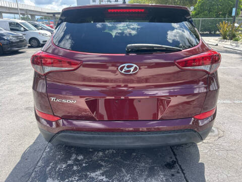 2018 Hyundai Tucson SE