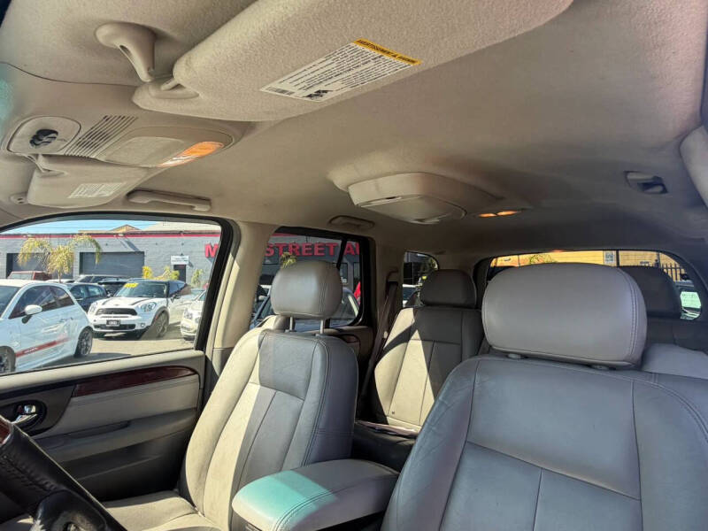 2007 GMC Envoy Denali