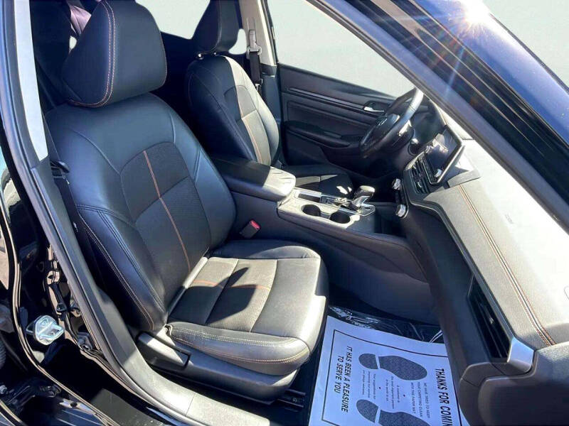 2020 Nissan Altima 2.5 SR