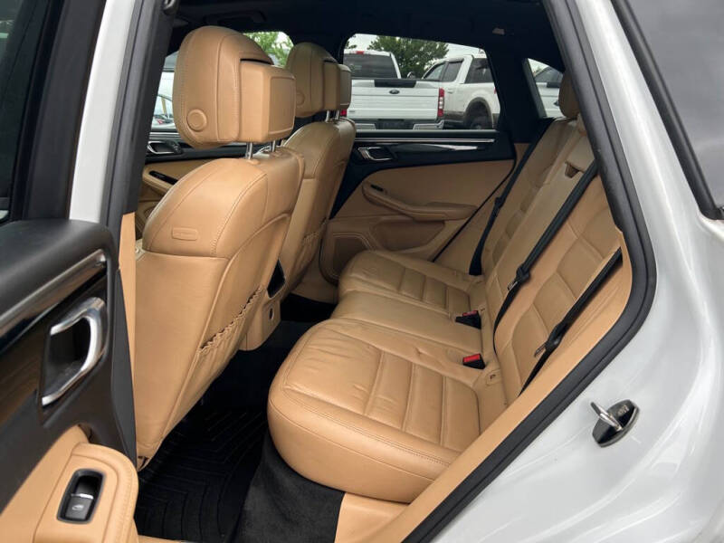 2017 Porsche Macan GTS