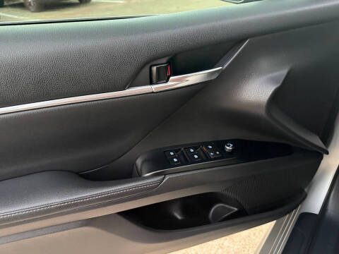 2020 Toyota Camry XSE