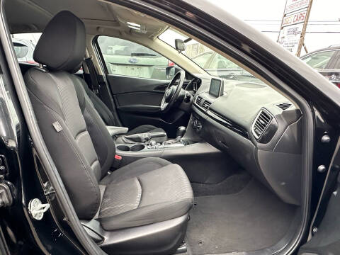 2016 Mazda MAZDA3 i Touring