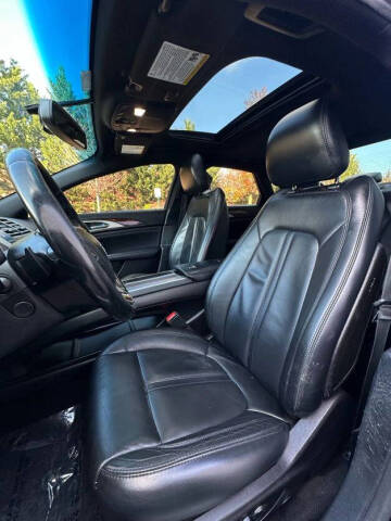 2017 Lincoln MKZ Select