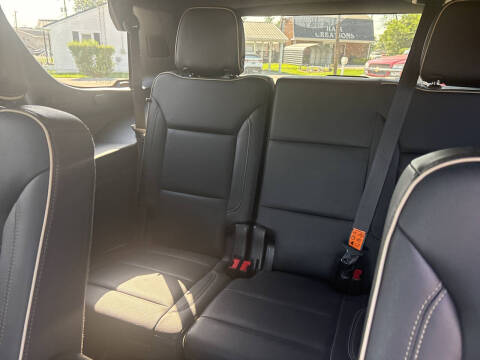 2021 GMC Yukon SLT
