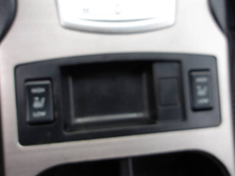 2011 Subaru Outback 2.5i Premium