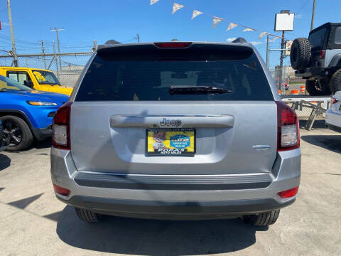 2017 Jeep Compass Latitude