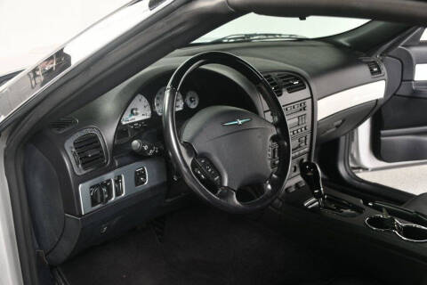 2004 Ford Thunderbird Deluxe