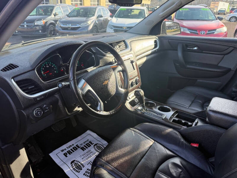 2016 Chevrolet Traverse LT