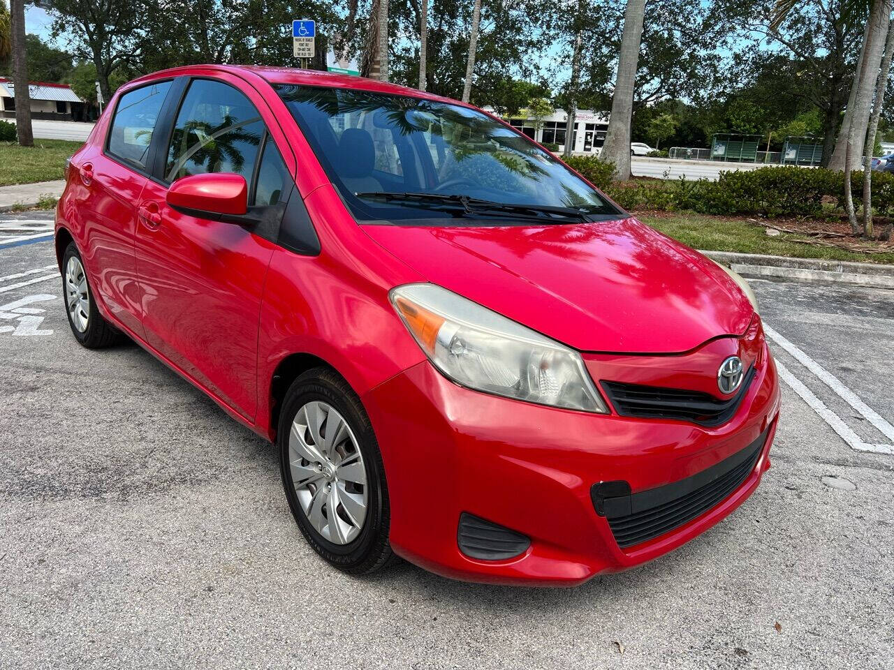 2013 TOYOTA Yaris Hatchback - $9,900
