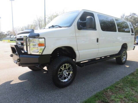 2014 Ford E-Series E-350 SD XLT