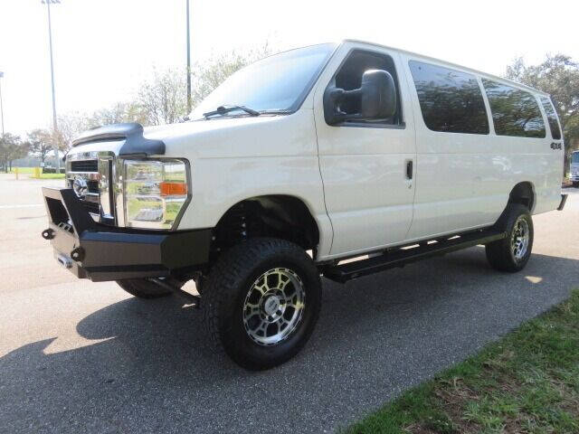 2014 Ford E-Series E-350 SD XLT
