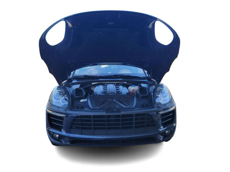 2015 Porsche Macan S