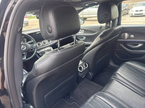 2017 Mercedes-Benz E-Class E 300