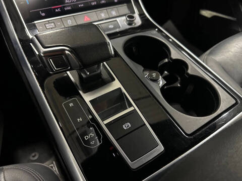 2020 Audi Q7 quattro Premium Plus 45 TFSI