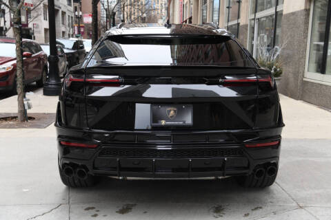 2024 Lamborghini Urus S