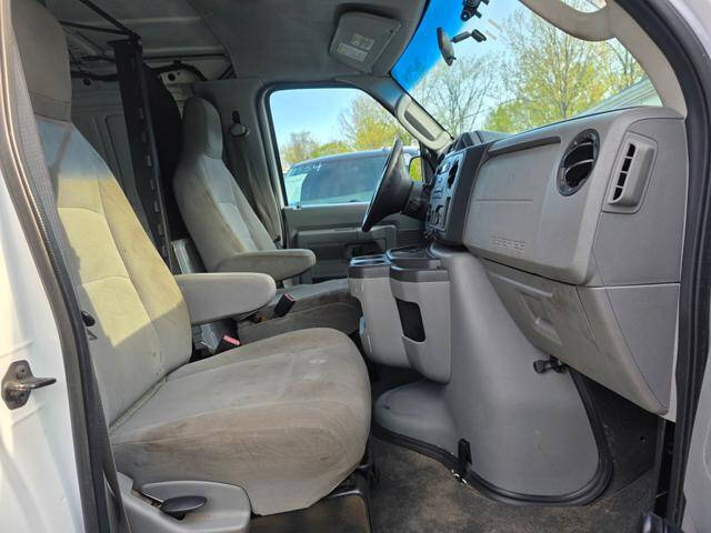 2013 Ford E-Series E-250