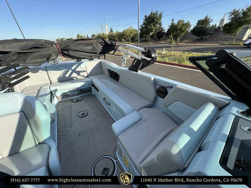 2023 MasterCraft NXT24