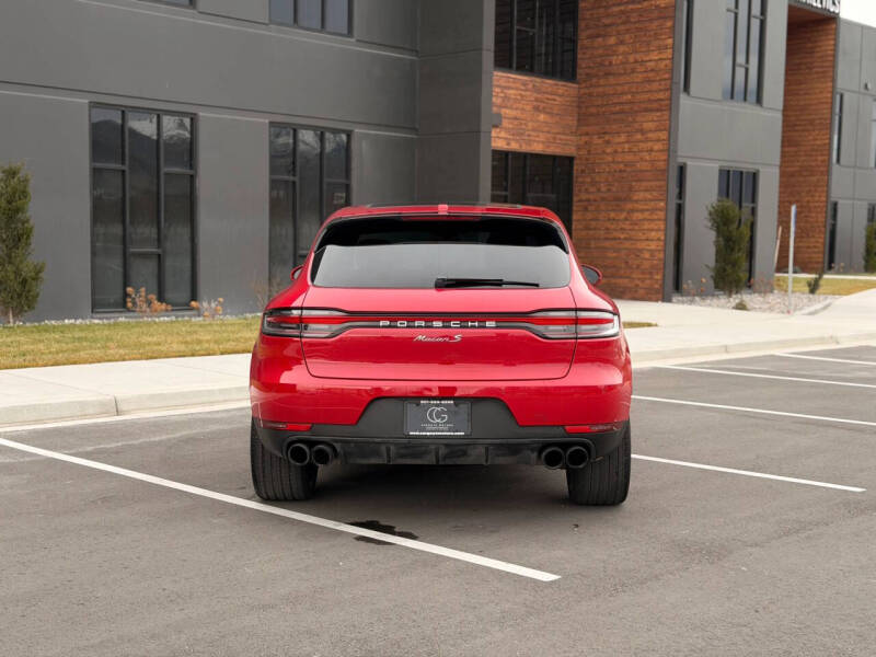 2021 Porsche Macan S