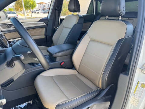 2021 Volkswagen Atlas Cross Sport SE 4Motion