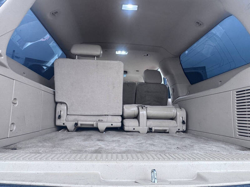 2011 GMC Yukon XL SLT