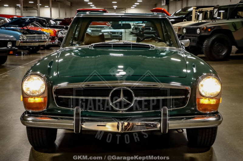 1970 Mercedes-Benz 280-Class