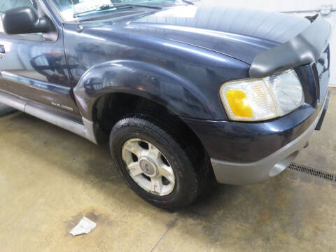 2002 Ford Explorer Sport Trac Value
