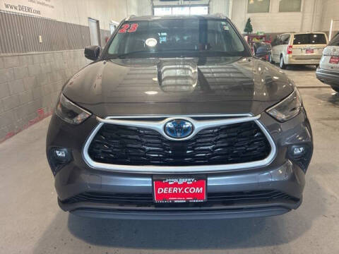 2023 Toyota Highlander Hybrid XLE