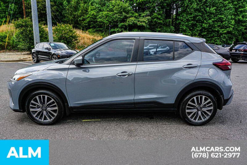 2023 Nissan Kicks SV