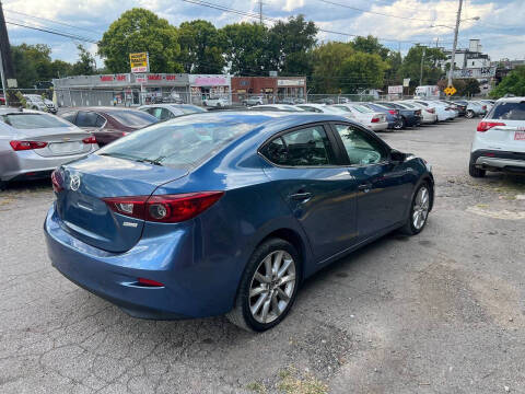 2017 Mazda MAZDA3 Touring