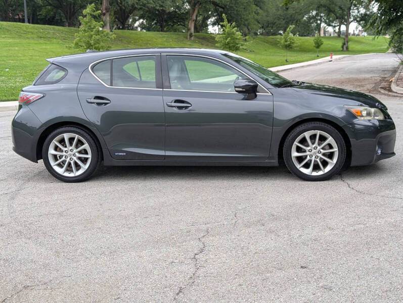2011 Lexus CT 200h