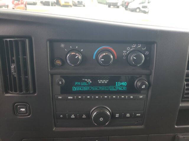 2023 GMC Savana 2500