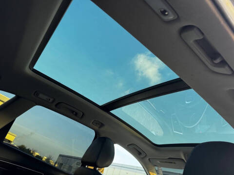 2012 Audi Q5 3.2 quattro Premium Plus