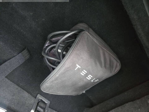 2016 Tesla Model S 70