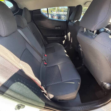 2020 Toyota C-HR XLE