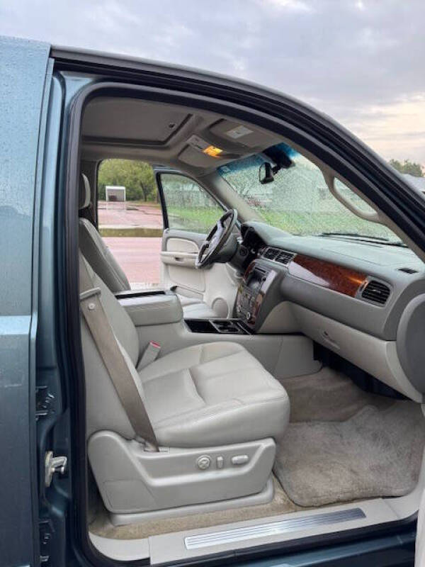 2008 Chevrolet Avalanche LS