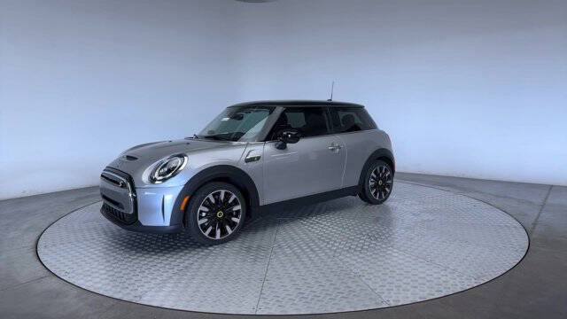2024 MINI Hardtop 2 Door Cooper SE