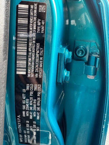 2021 Jeep Renegade Islander