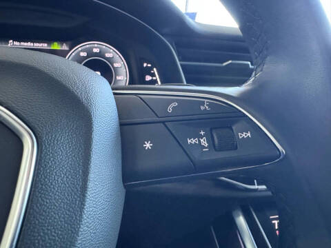 2022 Audi Q7 quattro Premium Plus 55 TFSI