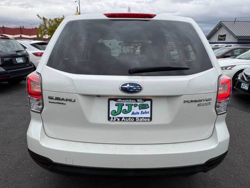 2017 Subaru Forester 2.5i