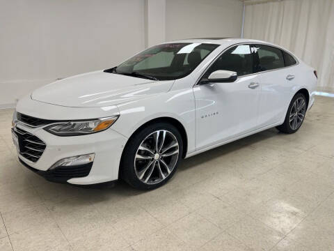2020 Chevrolet Malibu for sale at Kerns Ford Lincoln in Celina OH