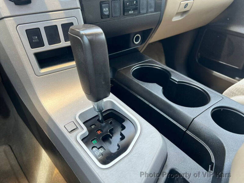 2008 Toyota Sequoia SR5