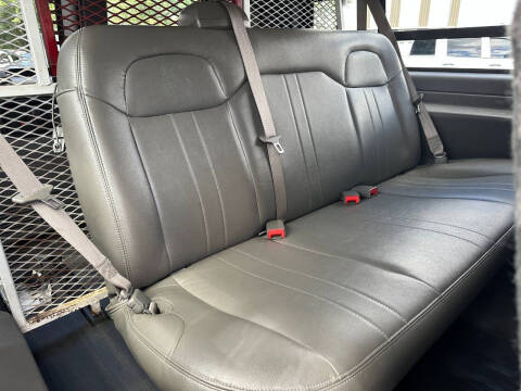 2021 Chevrolet Express LS 3500