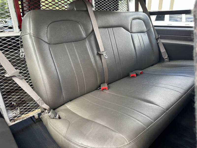 2021 Chevrolet Express LS 3500