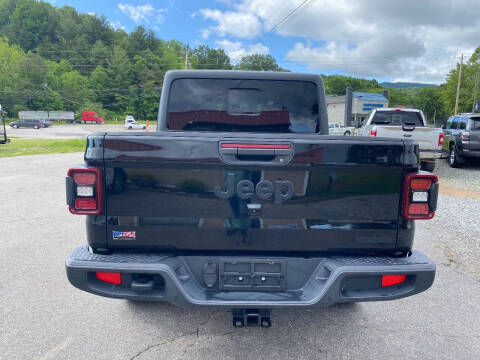 2020 Jeep Gladiator Sport