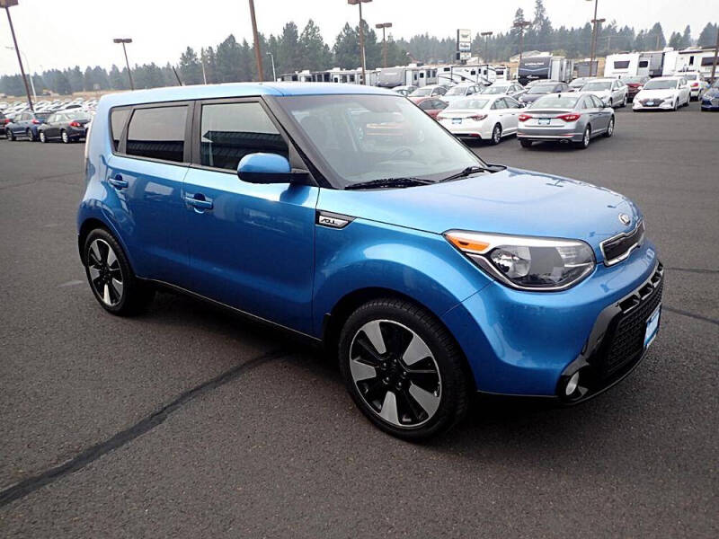 2016 Kia Soul +